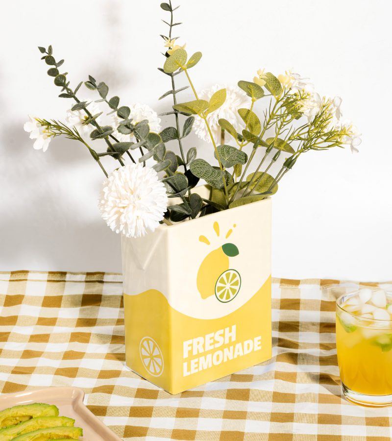 vaso di mattoni di limonata