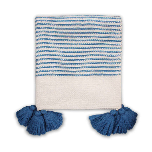 Coastal blue striped throw – 125 x 150 cm