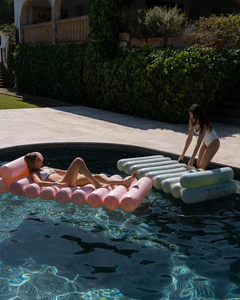 Aqua Lounge Float - RIVIERA