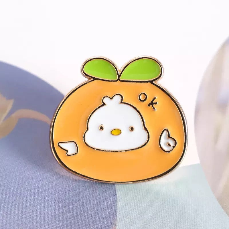 Pin's Ente Blanc Pêche