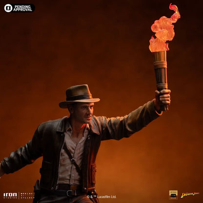 Indiana Jones Deluxe Statue - Indiana Jones - Art Scale 1/10 - Iron Studios