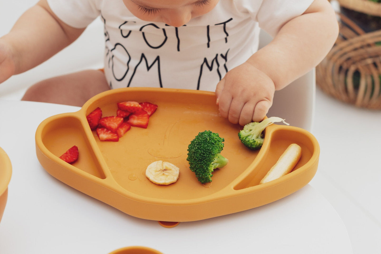 Silicone suction plate Milo Honey