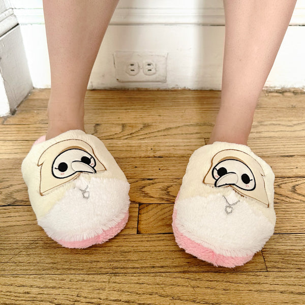 Chaussons Squishable – Infirmière de la Peste