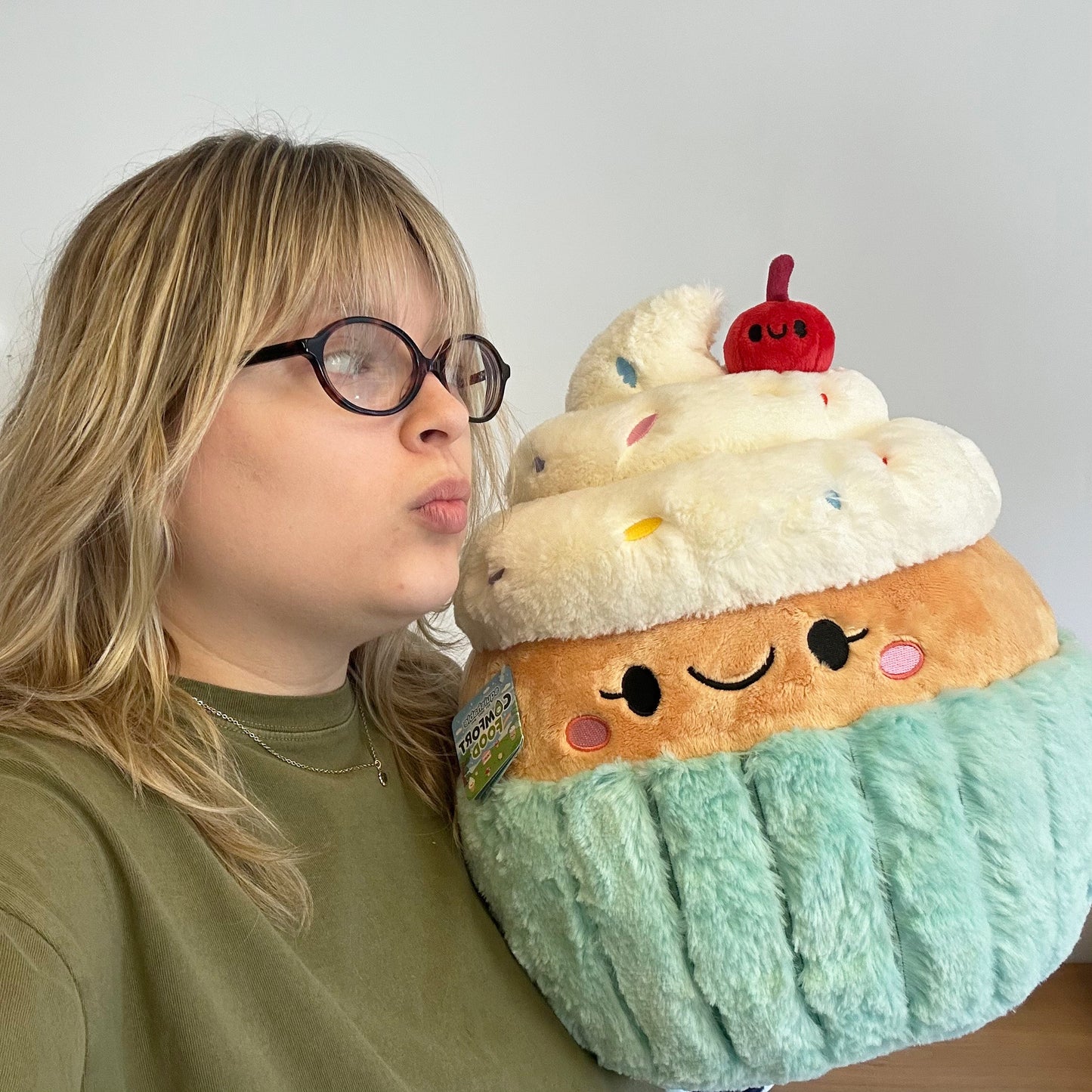Peluche Comfort Food Squishable – Madame Cupcake