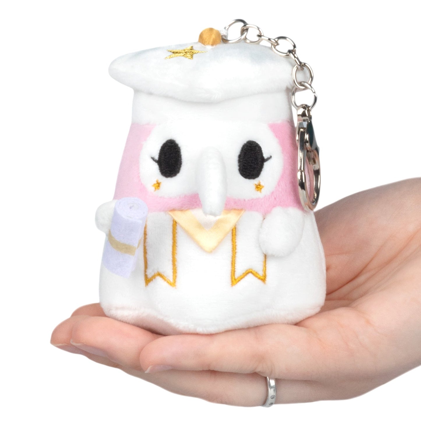 Peluche Micro Squishable – Diplôme Infirmière de la Peste