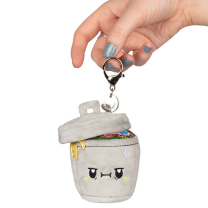 Peluche Micro Squishable – Poubelle
