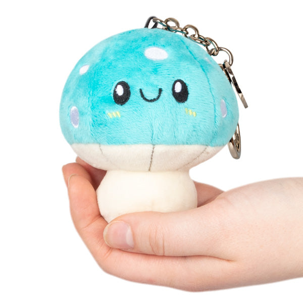 Peluche Micro Squishable – Champignon Turquoise