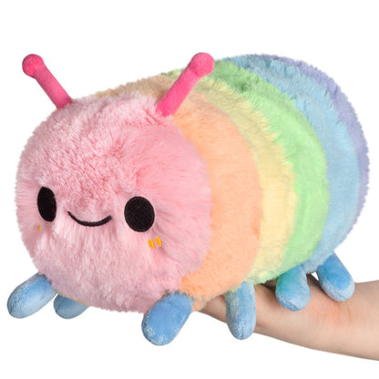 Peluche Mini Squishable – Chenille Arc-en-Ciel