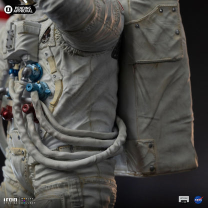 Apollo 11 Astronaut Statue - NASA - Art Scale 1/10 - Iron Studios