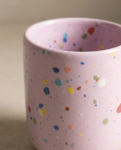 Nouvelle tasse à expresso / coquetier