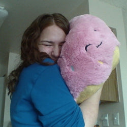 Peluche Squishable – Donut Rose