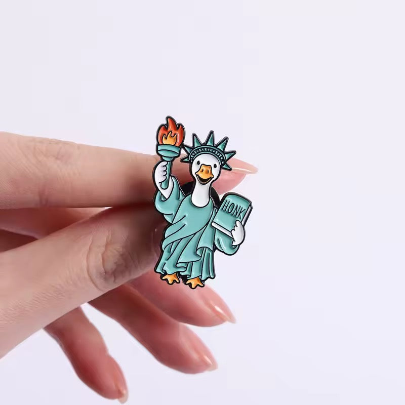 Pin’s Oie « Liberty Honk »