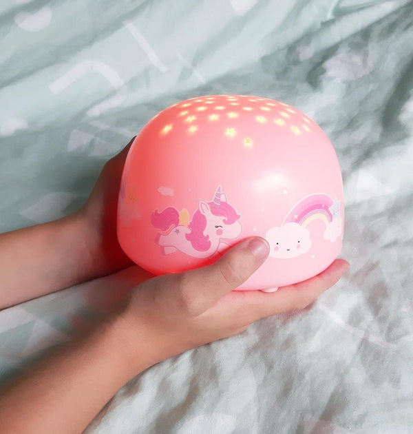 Veilleuse projecteur - Licorne – vue 2 – A Little Lovely Company