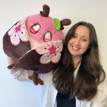Peluche Squishable – Sakura Mothman