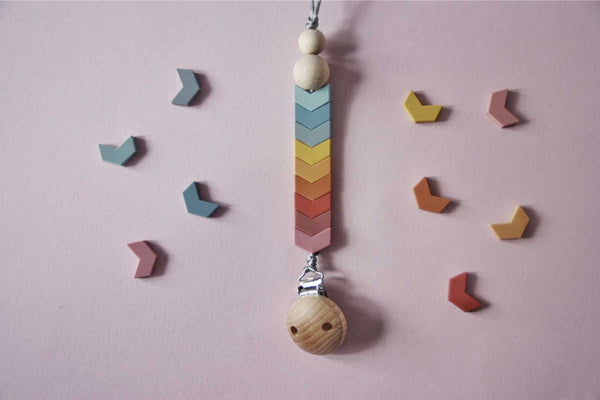 Schnullerkette aus Silikon Chevron Multi