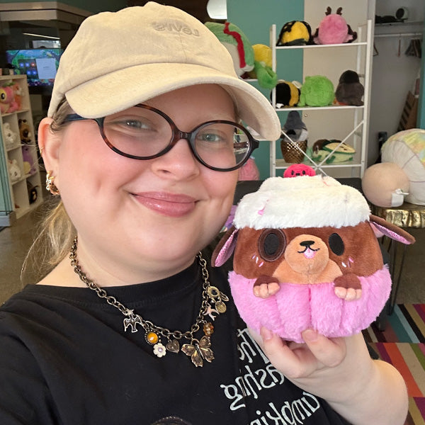 Peluche Snacker – Chocolat Pupcake S1E1