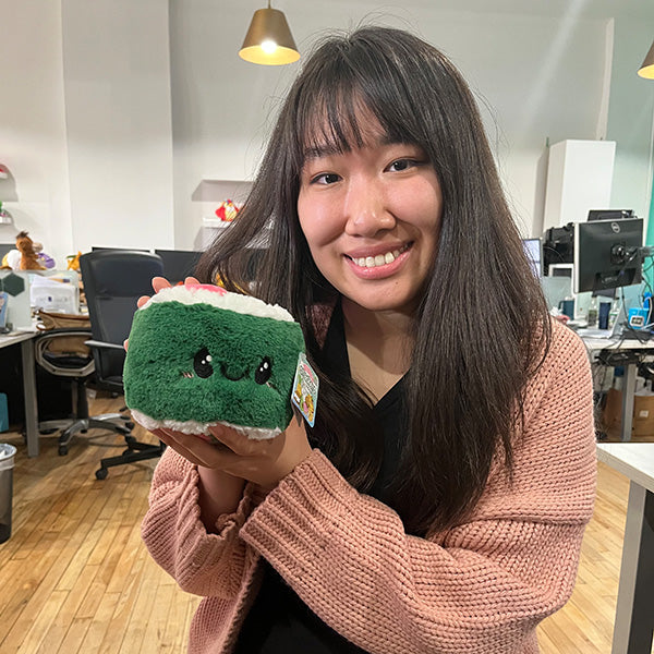 Peluche Snacker Squishable – Maki Sushi