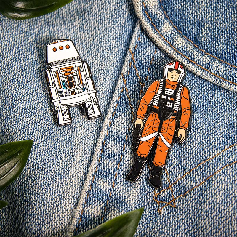 Star Wars Pin Set 1.9 – Luke Skywalker: X Wing Pilot and R5 D4