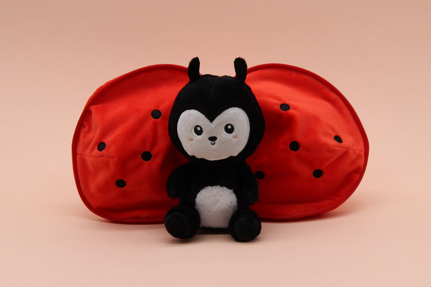 Peluche réversible Comet la coccinelle/tomate – Flipetz – vue 3