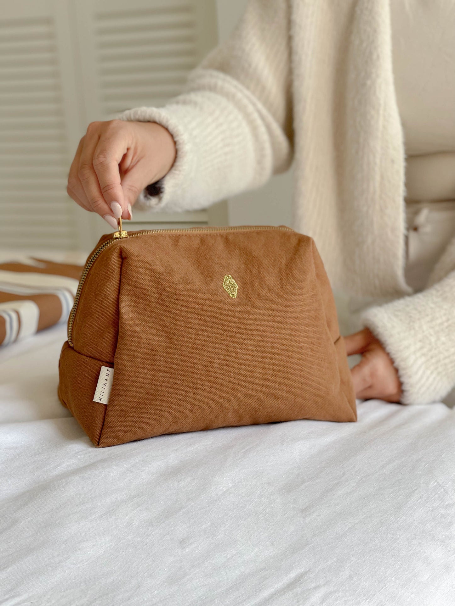 Toiletry bag - JADE
