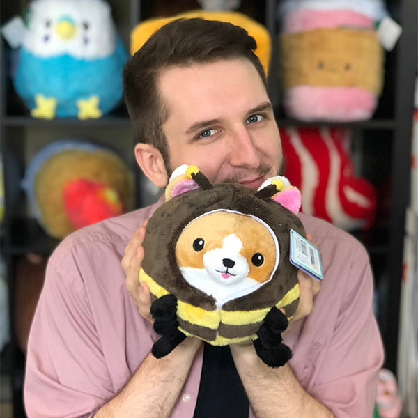 Peluche Undercover – Corgi Déguisé en Abeille