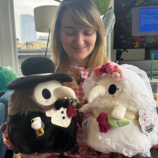 Peluche Mini Squishable – Docteur de la Peste Mariage