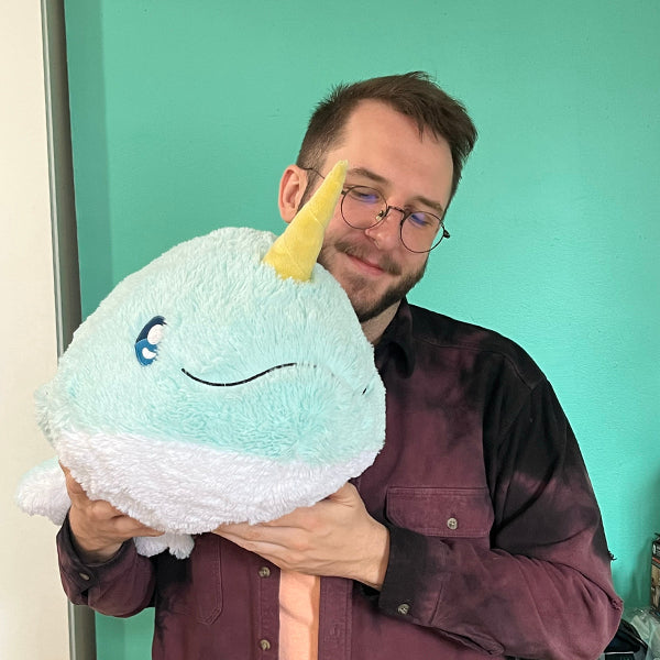 Peluche Squishable – Narval Arctique