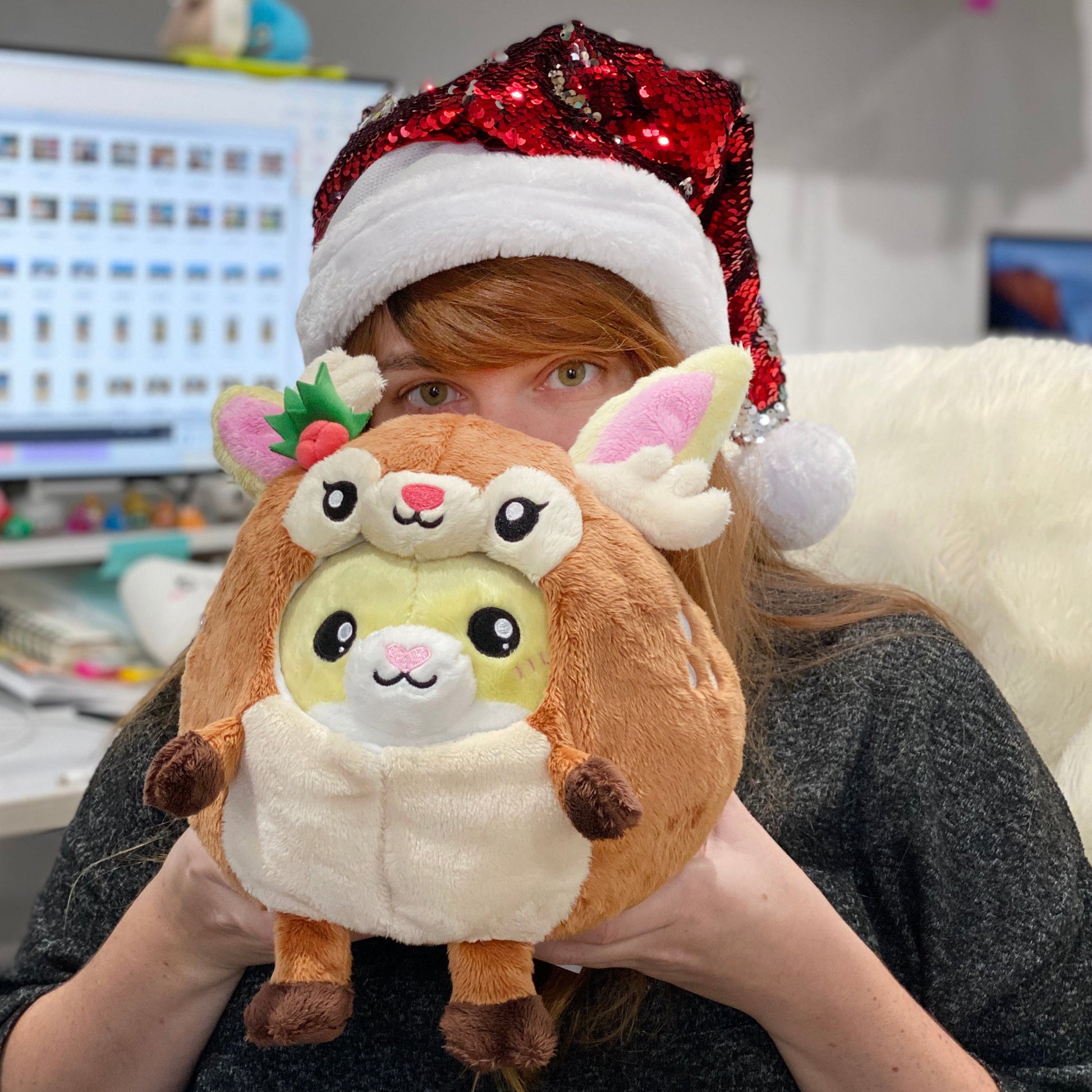 Peluche Undercover – Lapin Déguisé en Renne