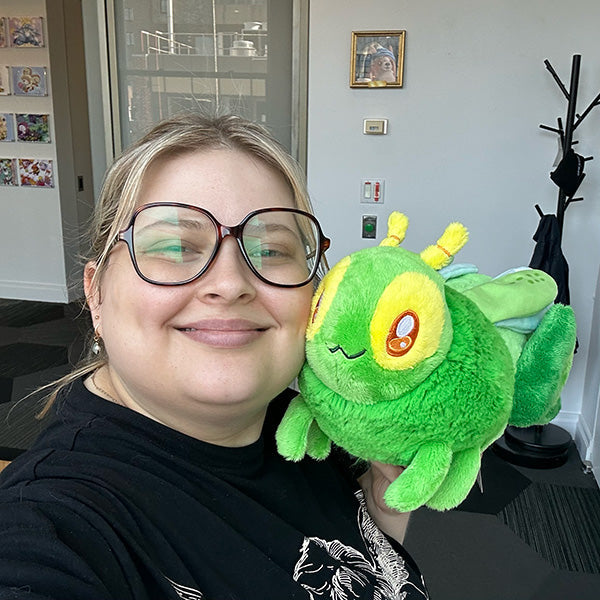 Peluche Mini Squishable – Sauterelle