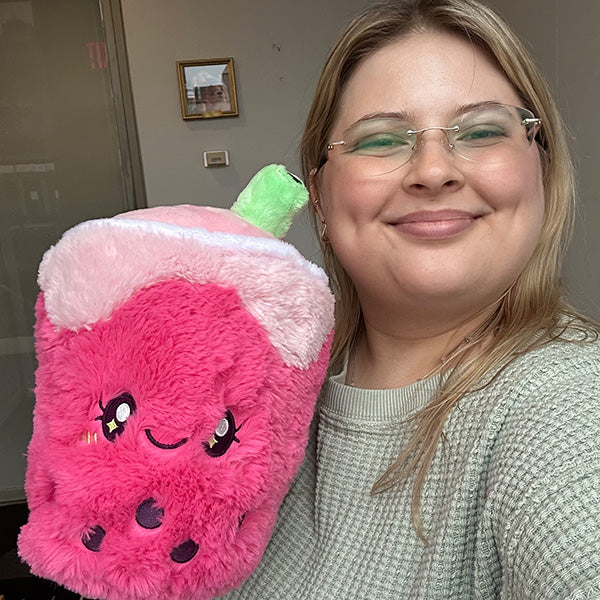 Peluche Comfort Food – Fraise Bubble Tea