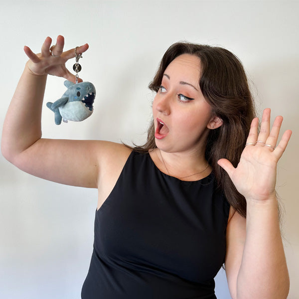 Peluche Micro Squishable – Mégalodon