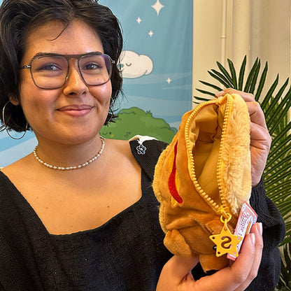 Trousse Peluche Squishable – Teckel Hot-Dog