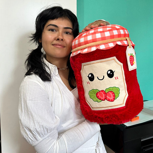 Peluche Comfort Food Squishable – Confiture de Fraise