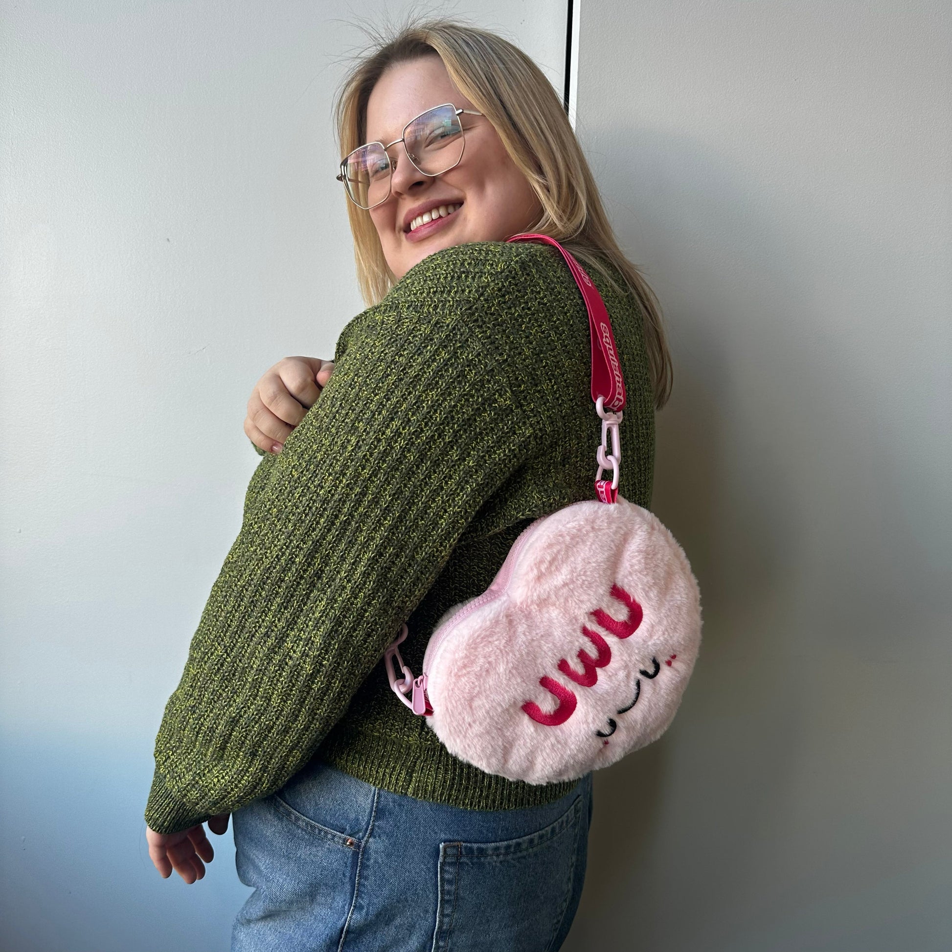 Sac Bandoulière Squishable – Cœur Bonbon UWU