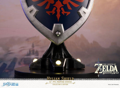 The Legend of Zelda: Breath of the Wild Statue - Hylian Shield Collector's Edition 