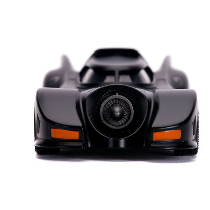 Batmobile et Batman 1:32