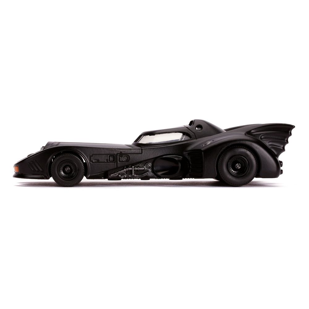 Batmobile et Batman 1:32