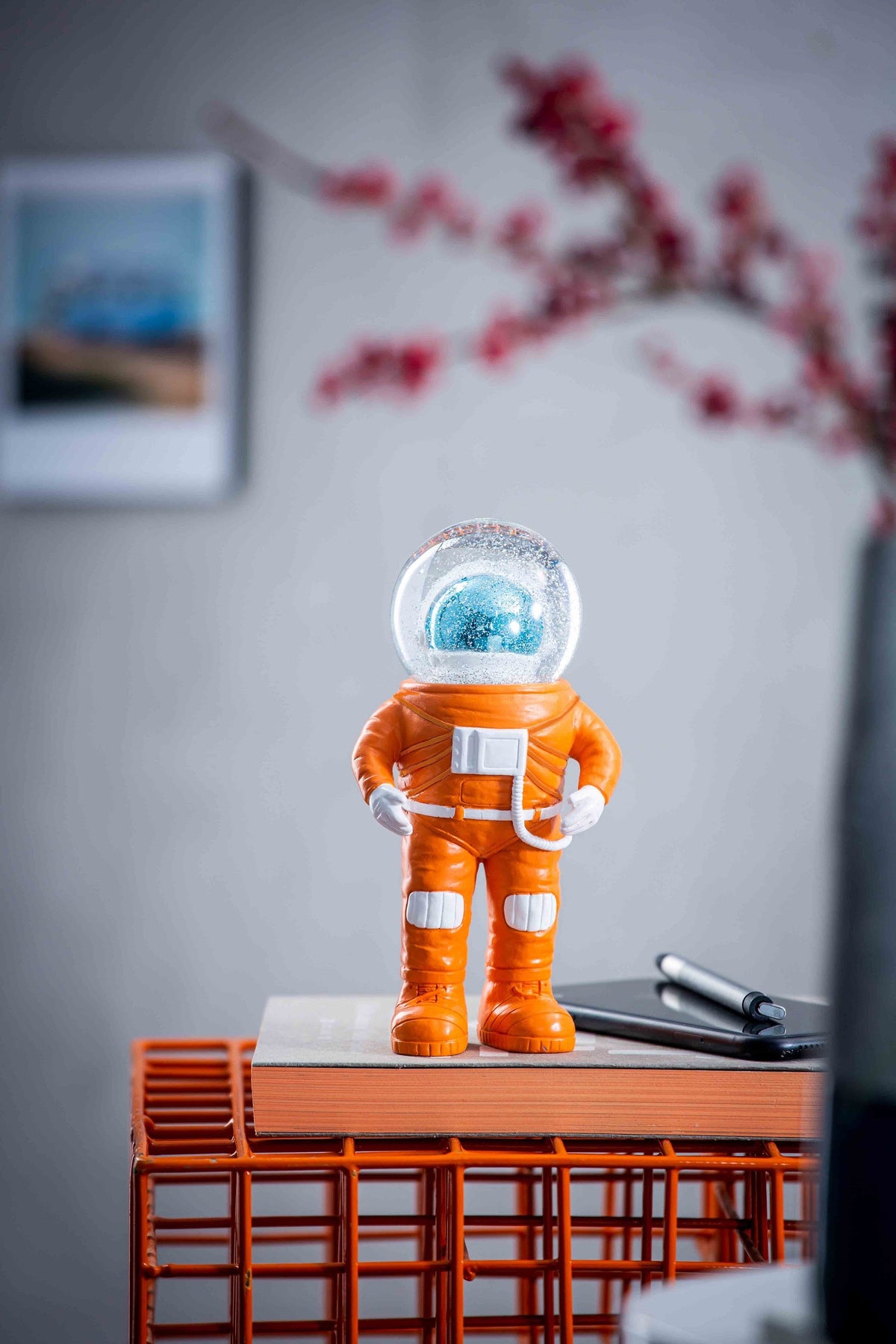 Marstronaut snowball