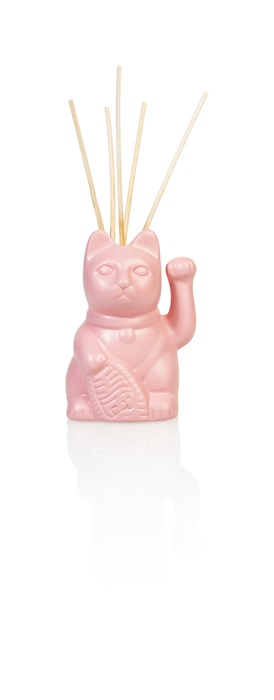 Pink Chat Channel perfume diffuser