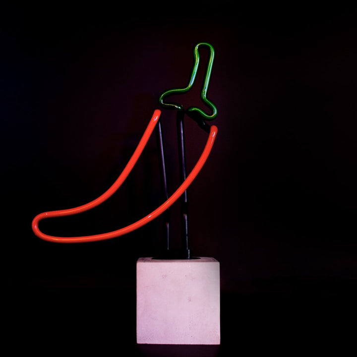 Neon pepper lamp