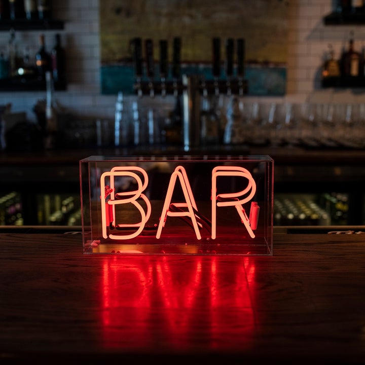 Neon BAR Rot
