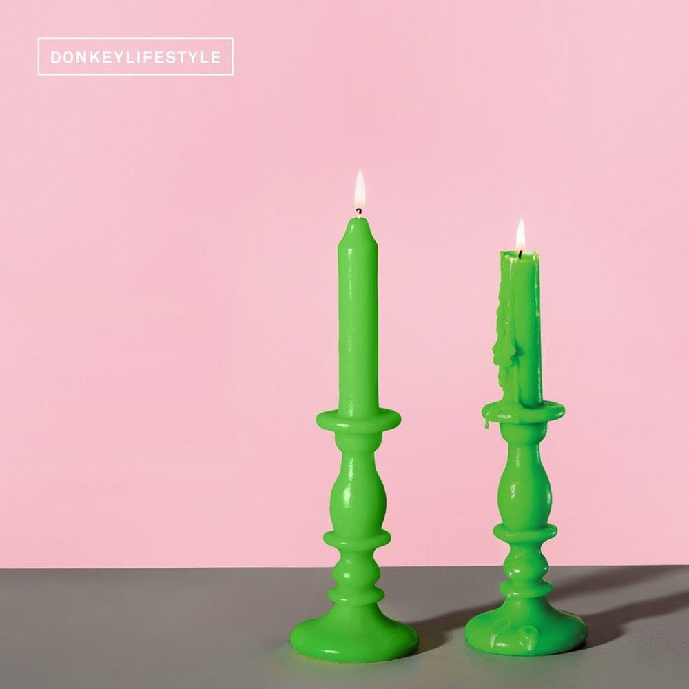Grüne Kerzenständer-Kerze