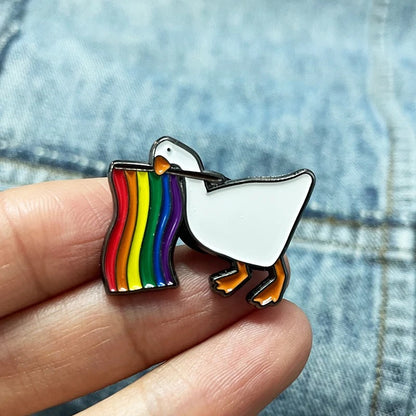 Pins Canard Drapeau LGBT